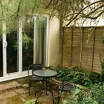 Tatil Evi Chesterfield - Friendly Two-bedroom With Leafy Garden & Parking *